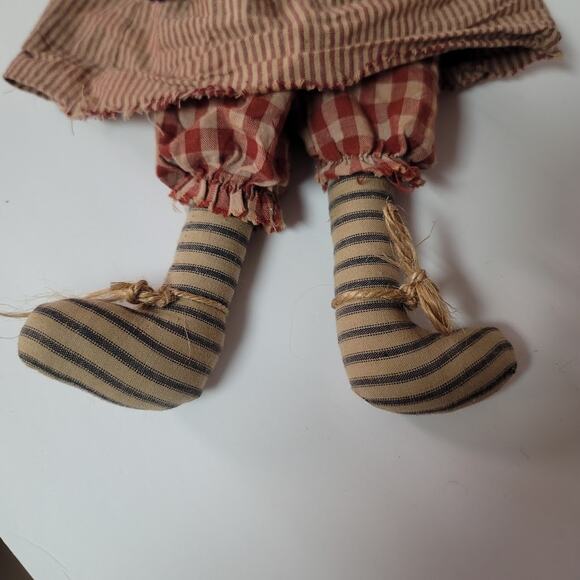 Boyds Collection LTD Gen Yoo Wine Vintage Doll Collectible - Picture 3 of 8